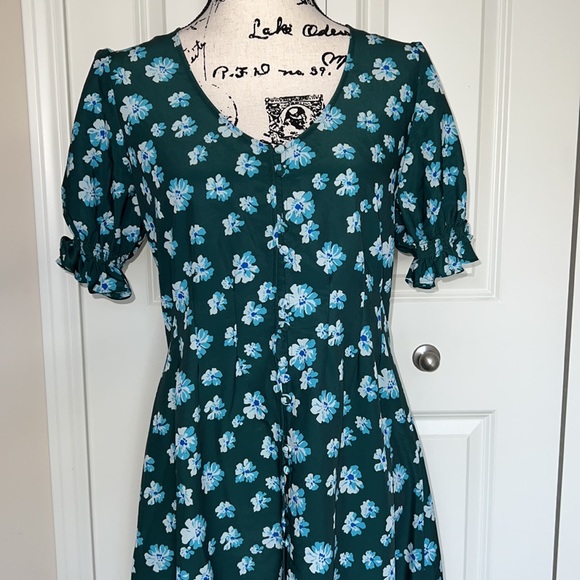 NWT Outerknown Kira Dress Riviera Esalen Bloom Size Medium - Picture 5 of 16